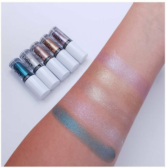 Revolution Beauty Relove Eye Light Metallic Lidschatten in Creme-Form mit Silber Farbe 1.9ml