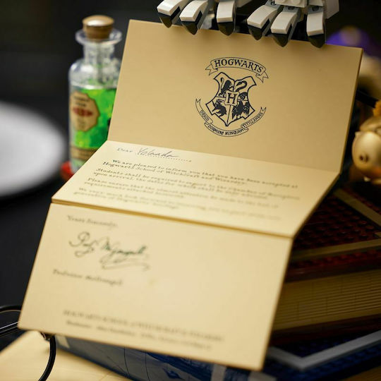 LEGO Harry Potter Hogwarts Icons Collectors' Edition For 18+ Years