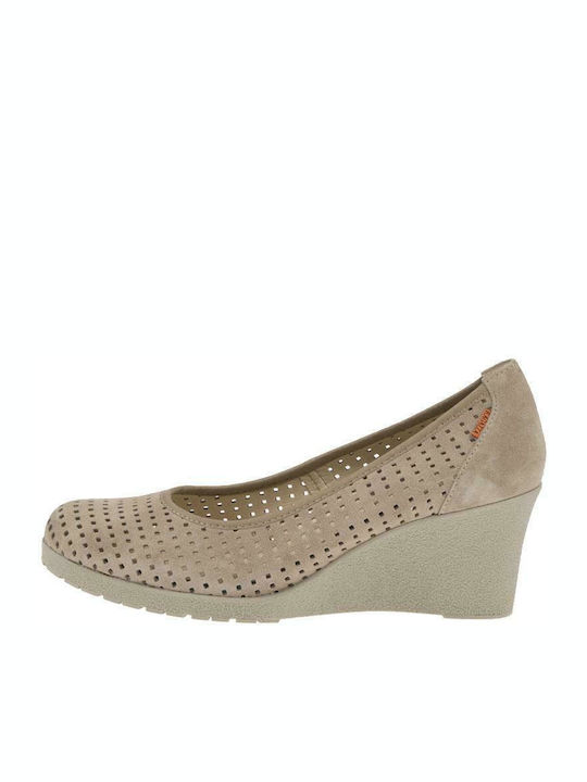Anatomic Leather Pointed Toe Gold Medium Heels