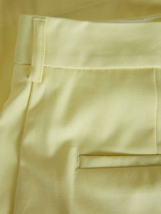 Women's High-waisted Shorts Pastel Yellow