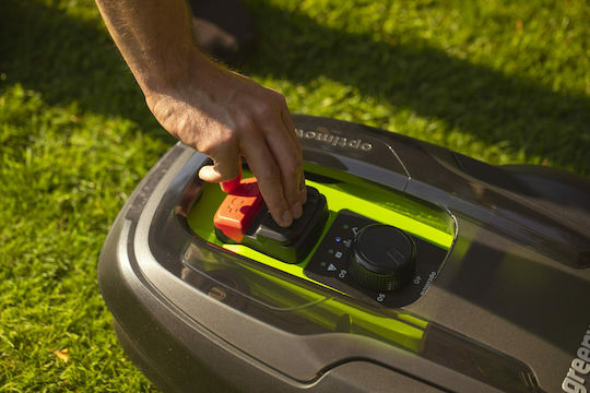 Greenworks Optimow 7 Robotic Lawn Mower