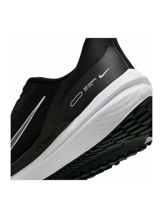 Winflo 9 Sport Shoes Running Black