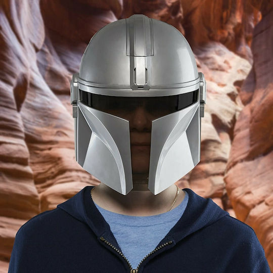Action Figure The Mandalorian - Electronic Mask Star Wars for 5+ years Years