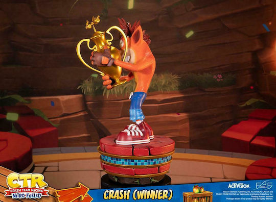 First 4 Figures Crash Bandicoot Crash Победител Racing Nitro Fueled Фигура 46см