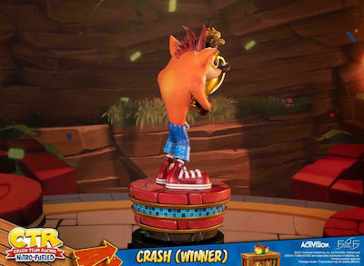 First 4 Figures Crash Bandicoot Racing Nitro Fueled: Crash Winner Figure height 46cm