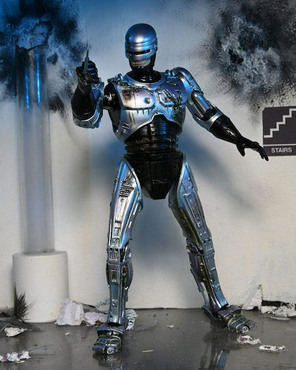 Neca RoboCop RoboCop Повредена В Битка (Със Стол) Фигура За Действие Висока 18 См В Мащаб 1:10