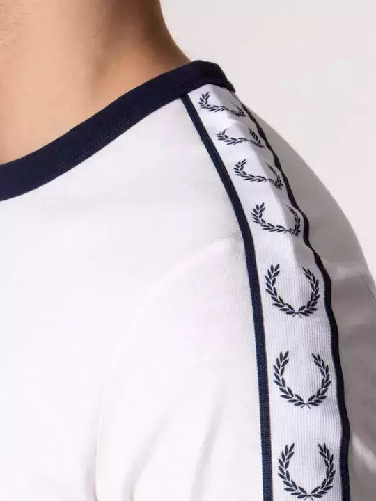 T-shirt White