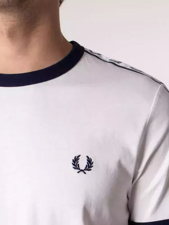 T-shirt White