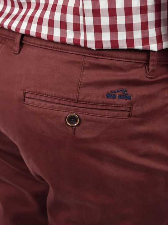Hose Chino in Enger Passform Burgundisch