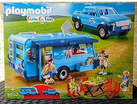 Playmobil Family Fun Pickup with Caravan για 4 ετών