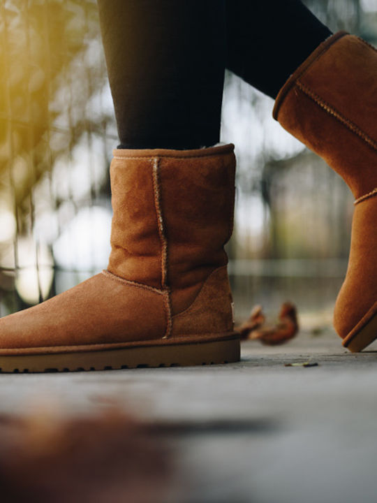 Suede Snow Boots with Fur Classic Short II Chestnut