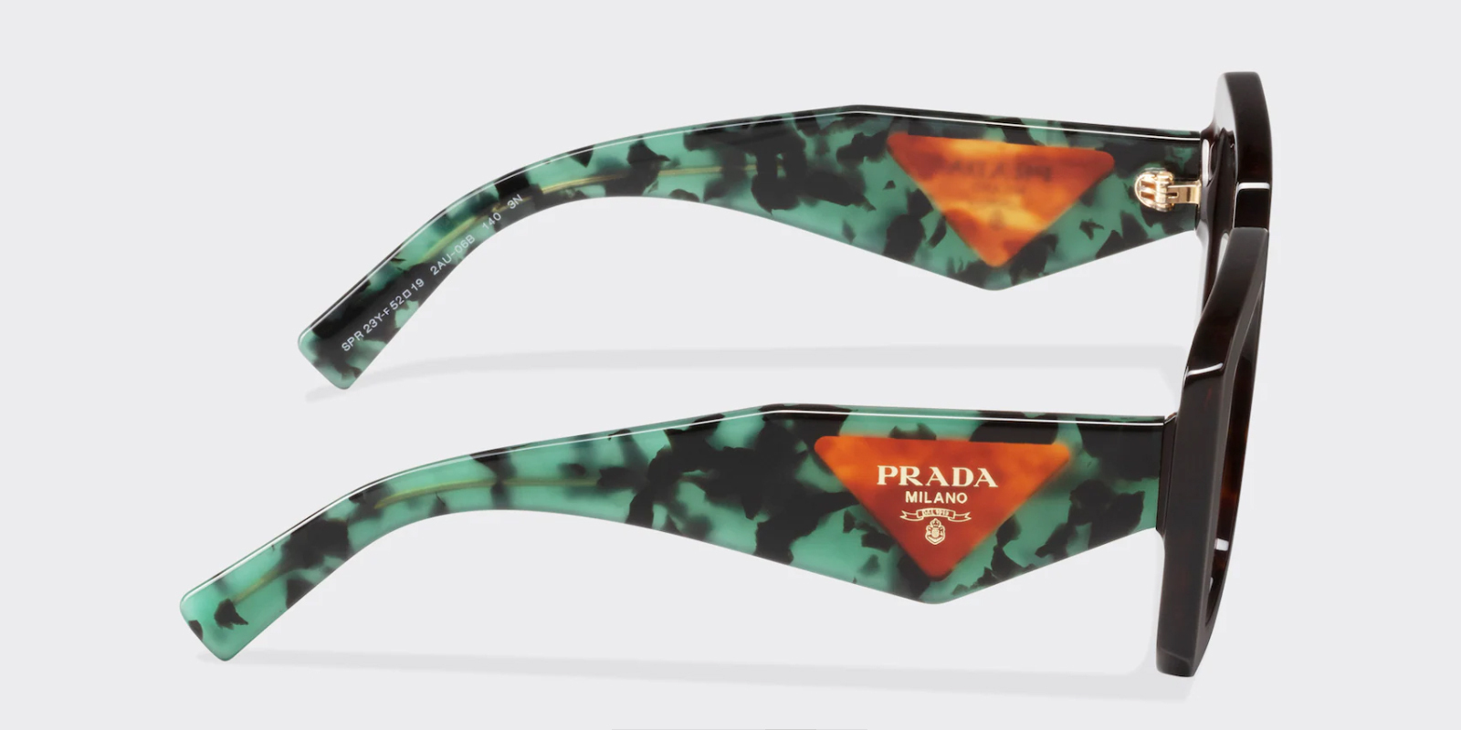 Prada Women display picture 2