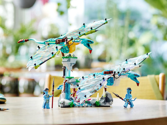 LEGO Avatar Jake & Neytiri's First Banshee Flight for 9+ Years