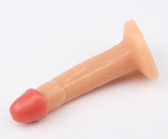 Chisa Novelties Keep Love Moonlight Dildo Реалистично дилдо Със смукателна чашка Телесен 18.5см