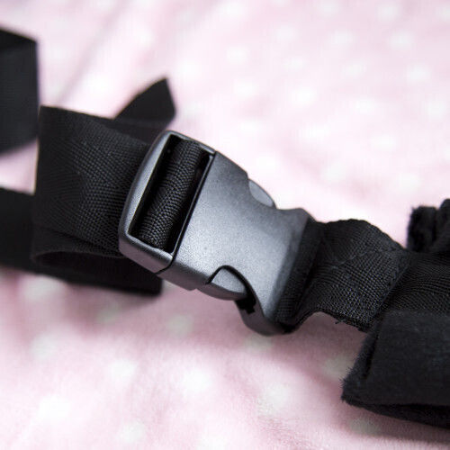Naughty Toys Handfesseln Schwarz