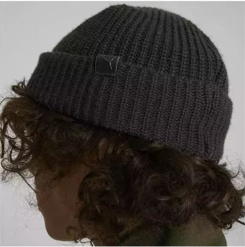 Beanie Beanie in Black color