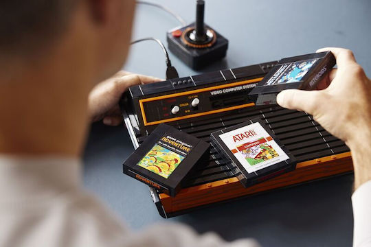 LEGO Icons Icons Atari Pentru 18+ Ani