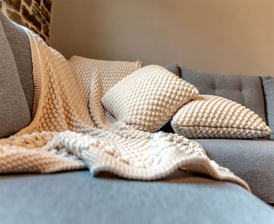 Liolios Home Popcorn Sofa Blanket 130x170cm Beige Liolios Home Popcorn Sofa Blanket 130x170cm Beige