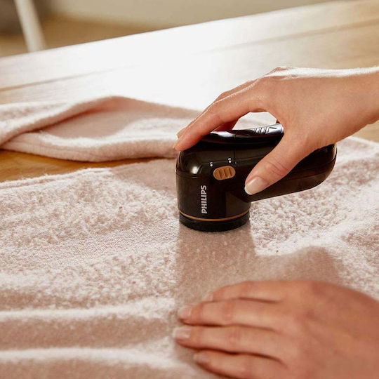 Philips Fabric Shaver Black