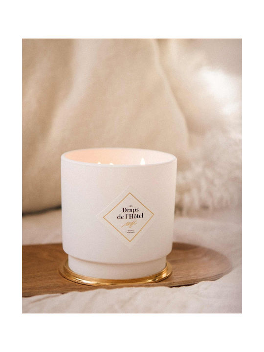 Perfumed Candle with Gift Necklace- La Draps de l' Hotel (250gr)