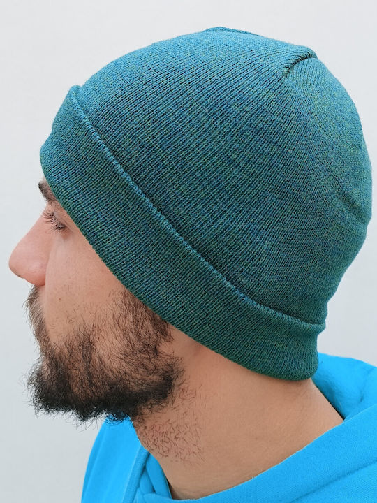 Beanie Beanie Knitted in Green color
