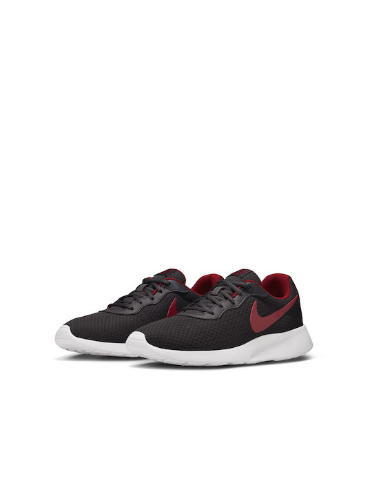 Nike Tanjun Sneakers Black