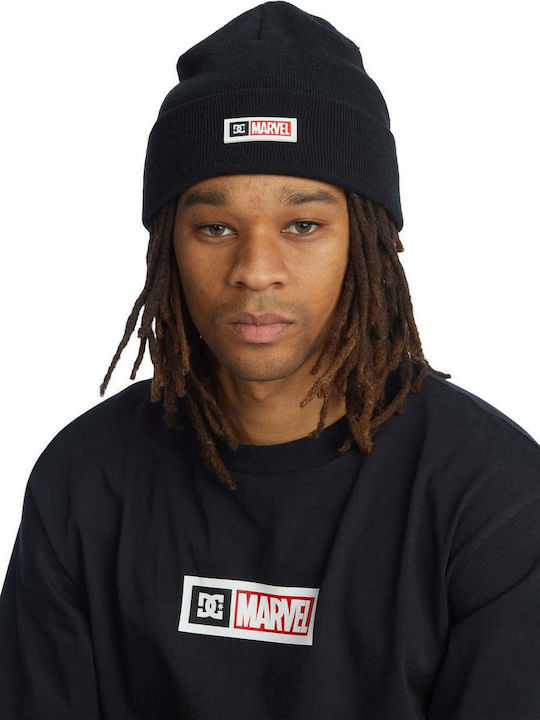 Marvel Beanie Beanie Knitted in Black color