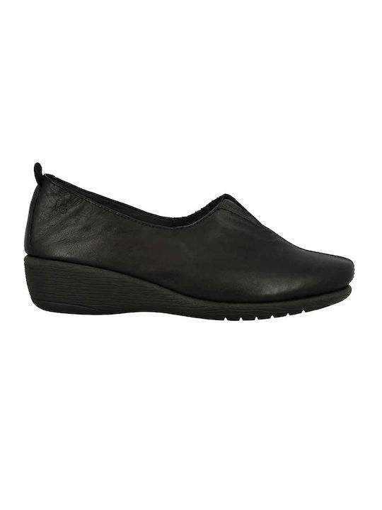 Women's casual leather anatomical shoe by Flex-Go - Black