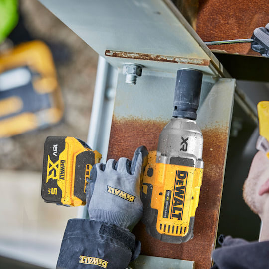 Dewalt Impact Wrench Battery 18V Solo with Socket 1/2"