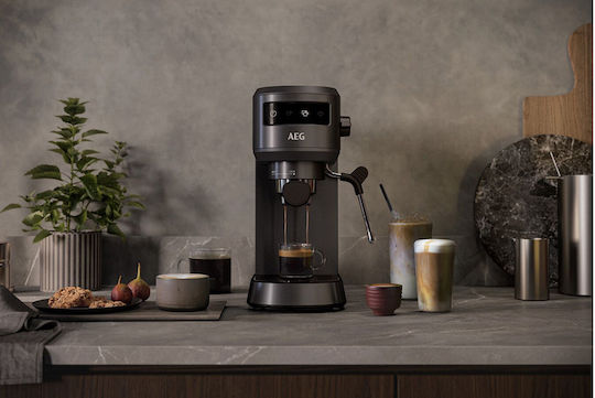 AEG Μηχανή Espresso 1450W Πίεσης 15bar Μαύρη EC6-1-6BST