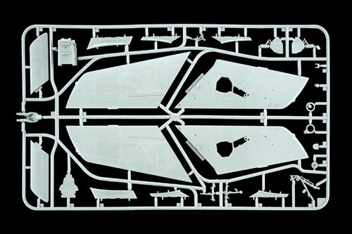 Italeri Φιγούρα Μοντελισμού Αεροπλάνο F-84F Thunderstreak σε Κλίμακα 1:48 27.5εκ.