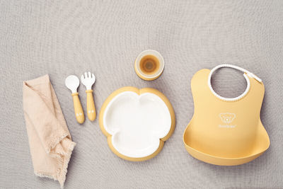 BabyBjorn Feeding Set Baby Dinner Set made of Plastic Yellow 5pcs