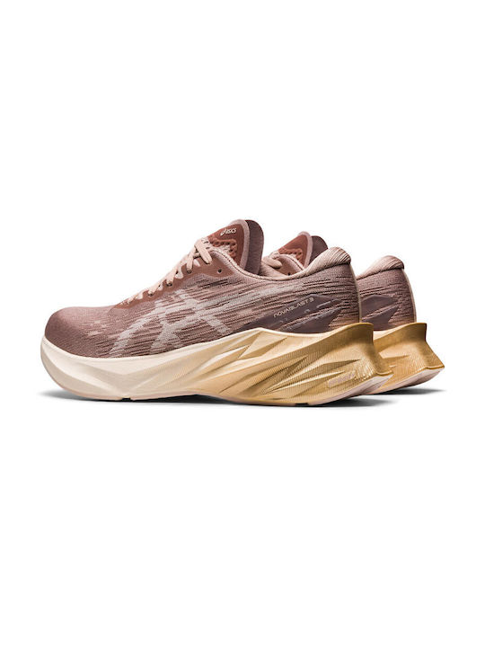 Novablast 3 Sport Shoes Running Fawn / Mineral Beige