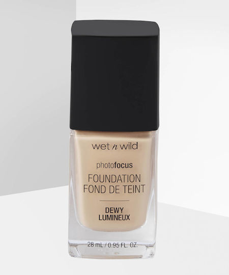 Wet n Wild Photo Focus Foundation Dewy 519 Soft Ivory 30ml