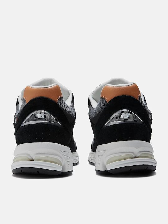 2002R Chunky Sneakers Black
