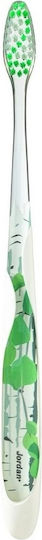 Jordan Individual Reach Manual Toothbrush Medium White / Green 1pcs