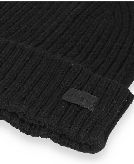 Beanie Beanie Knitted in Black color