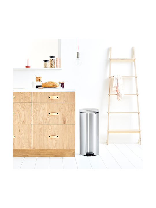 Brabantia NewIcon Waste Bin Waste made of Stainless Steel with Pedal Matt Steel FPP 30lt 1pcs