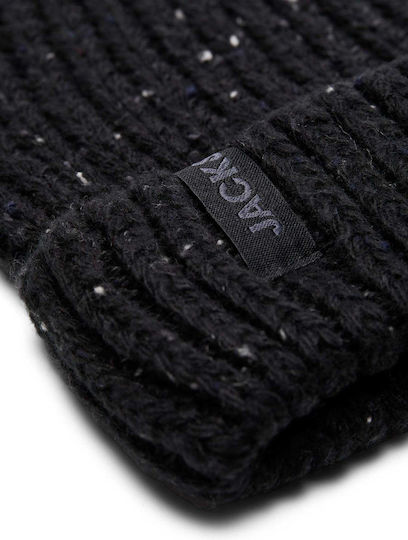 Beanie Beanie with Rib Knit in Black color