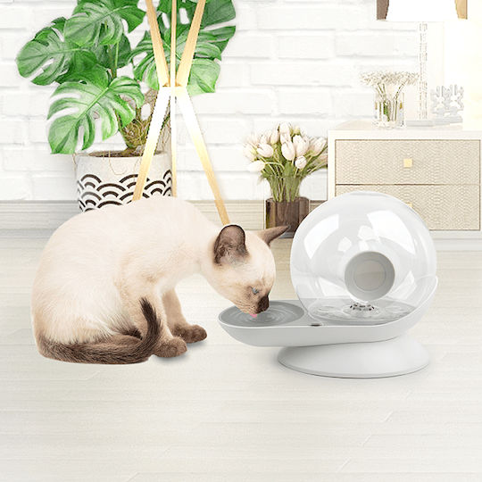 All For Paws Snail Automatic Waterer / Fountain made of ABS Plastic for Dog & Cat with Base 2.8lt in White Color