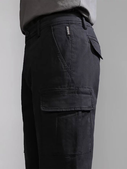 Yasuni Trousers Cargo Elastic in Regular Fit Black