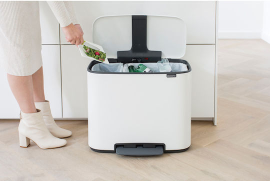 Brabantia Кошче за Рециклиране Пластмасово с Педал Бяло 34л