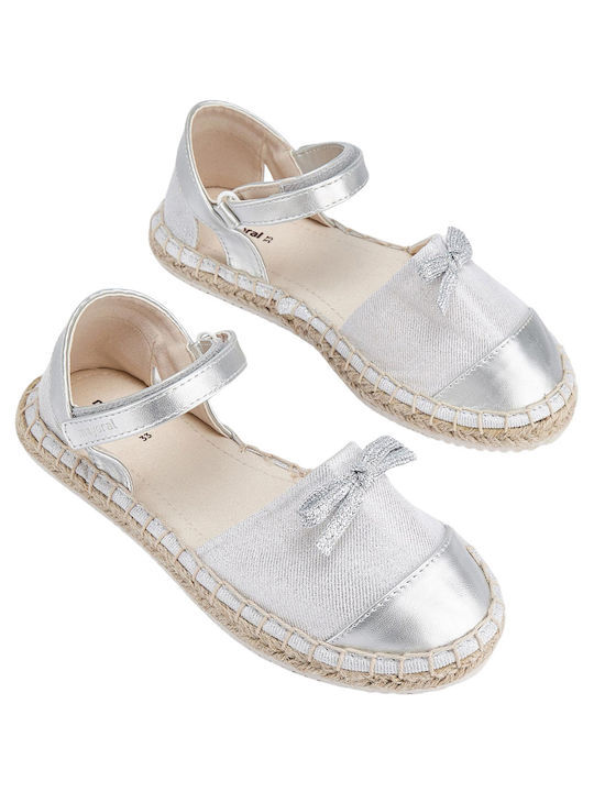 Mayoral Παιδικές Espadrilles mit Bügel- und Schleifenverschluss Silber