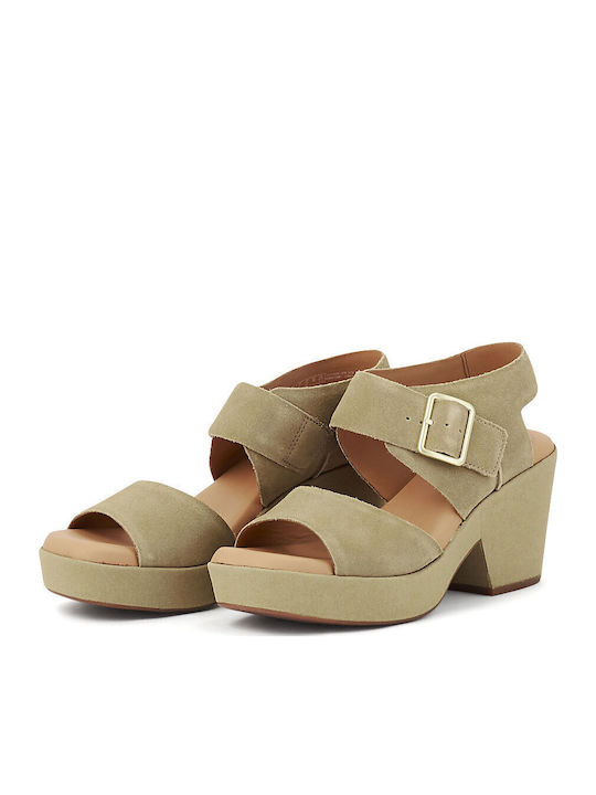 Clarks Clarks