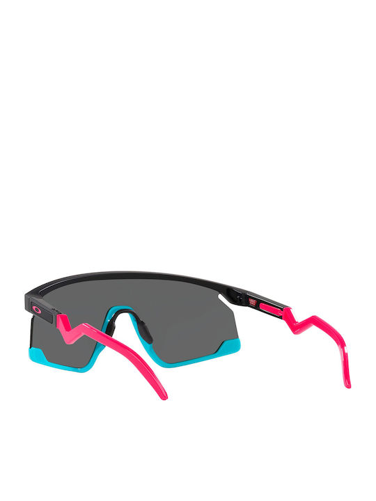 Oakley Bxtr Unisex Sunglasses with Multicolour Plastic Frame and Black Lens OO9280-05