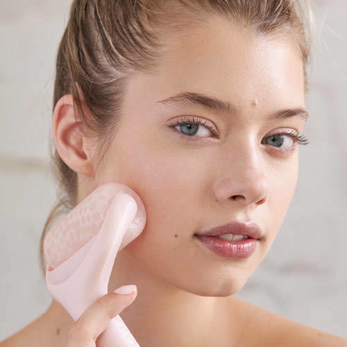 Ice Therapy Face Roller 1 Pc