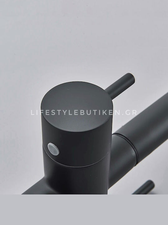 Stocco Kitchen Faucet Counter with Shower and Spiral Black Mat