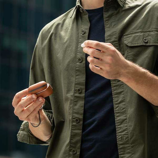 Uniq Genuine Калъф в Кафяв цвят за Apple AirPods Pro