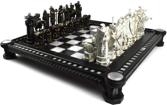 The Noble Collection Harry Potter: The Final Challenge Set Σκάκι από Ξύλο με Πιόνια 50.8x50.8cm