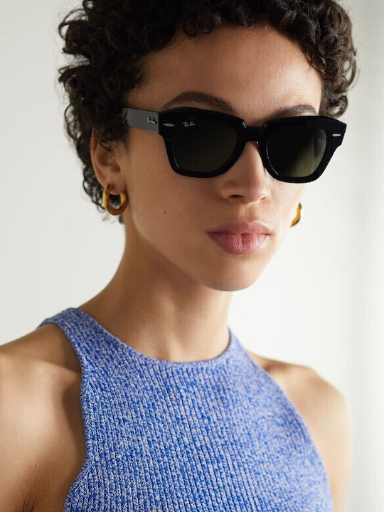 Ray Ban State Street Women's Sunglasses with Black Plastic Frame and Green Lens RB2186 901/31